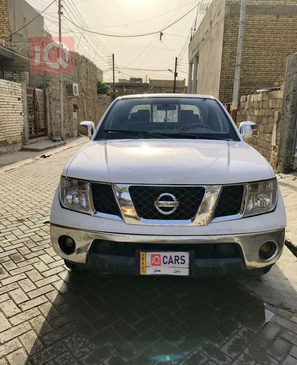نيسان نافارا